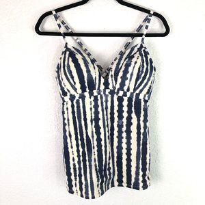Athleta Wave Break Molded Cup Tie Dye Tankini